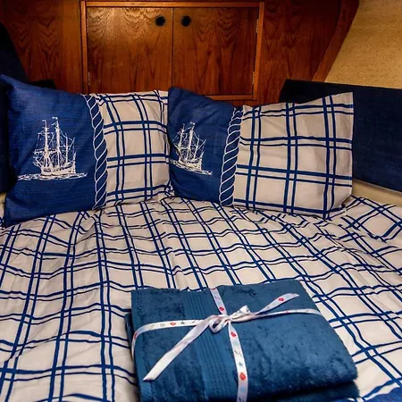 Dream Holiday On The Mediterranean Sea Bateau-hôtel